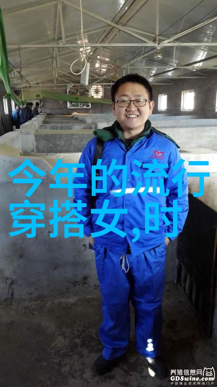 40岁女性的完美发型选择披肩卷发与自然波浪