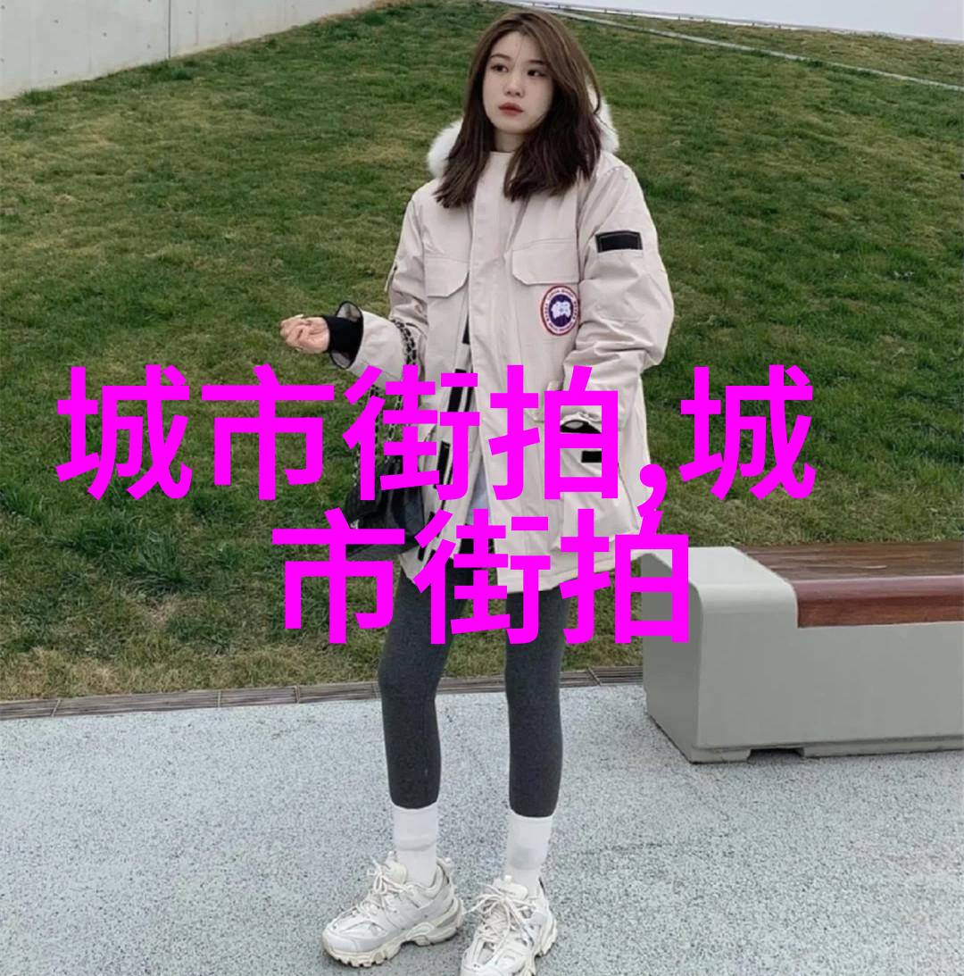 黄昏的千山斜阳下的静默