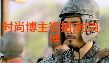城市交通的新篇章高C公交车满载人潮