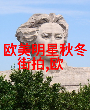 电影中的双重生活一面亲昵下边一面隐藏真实电影中的人物表演