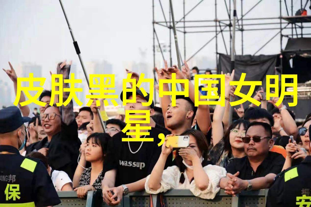 搭配艺术如何将配饰变成时尚的亮点
