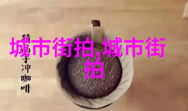 绿意盎然的田野中藏着一份古老的秘密蛇瓜