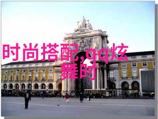 新时代美女背影40岁短发时尚造型的魅力探索