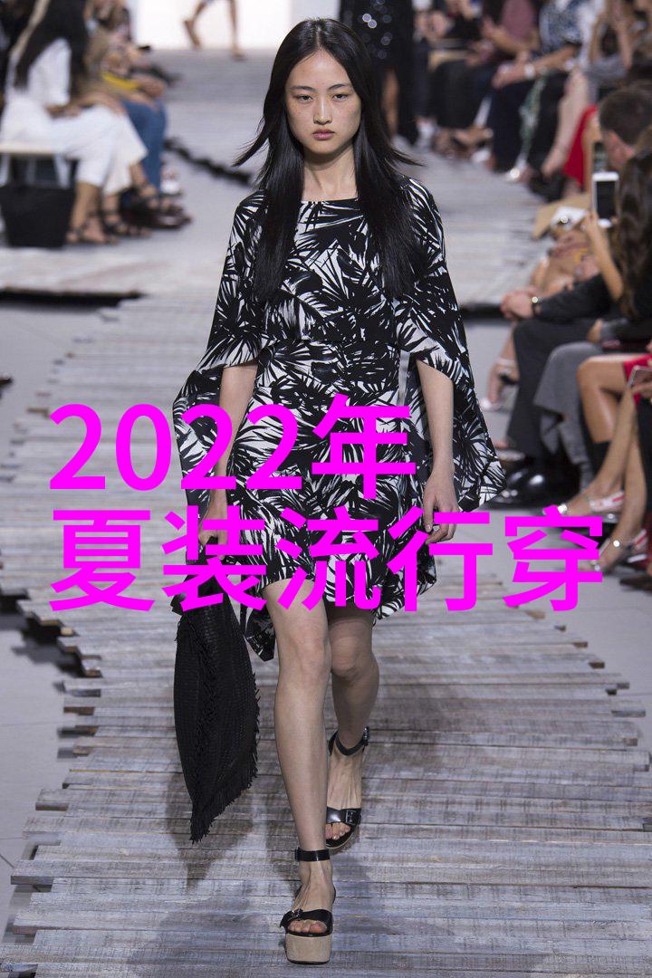 2021年最流行的减龄发型让你焕发青春光彩