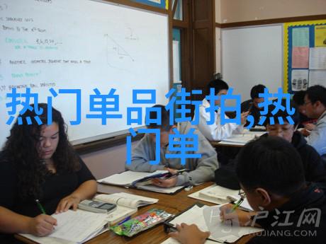 剪影风暴2022年短发女孩的时尚革命