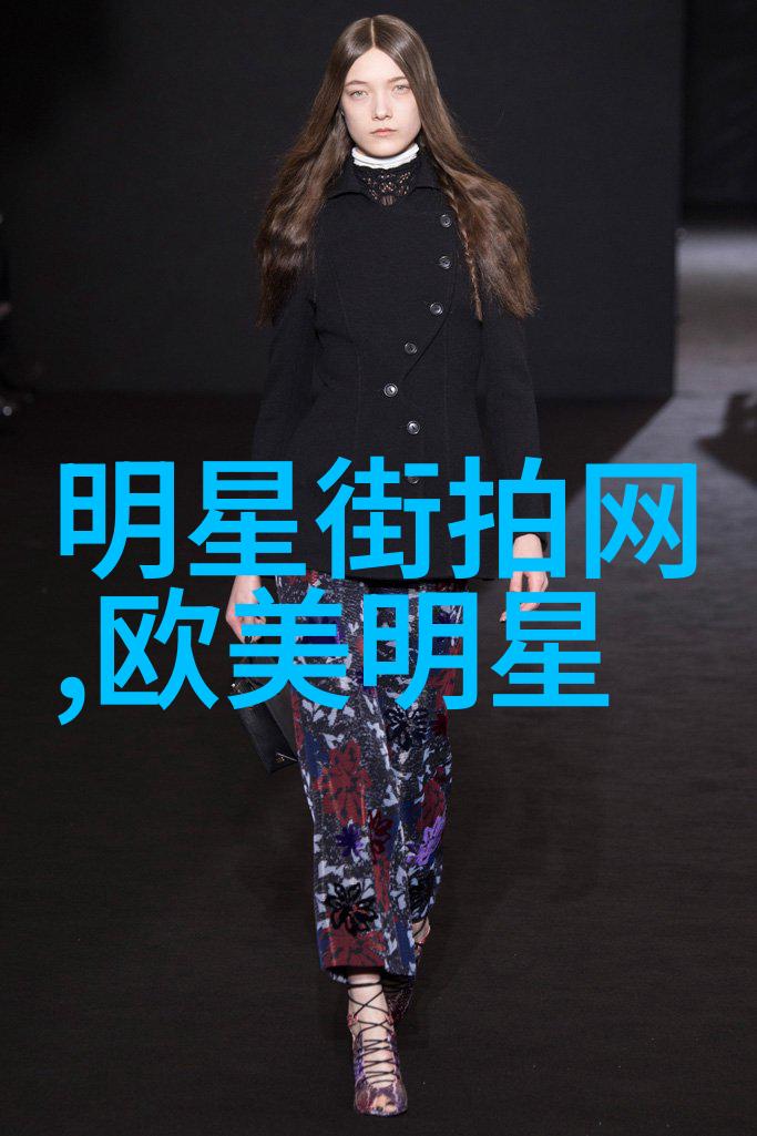 学长的地铁行为-在地铁里他的无理取闹让人头疼
