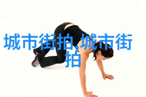 2022年流行的60岁女性时尚发型洋气又不失典雅