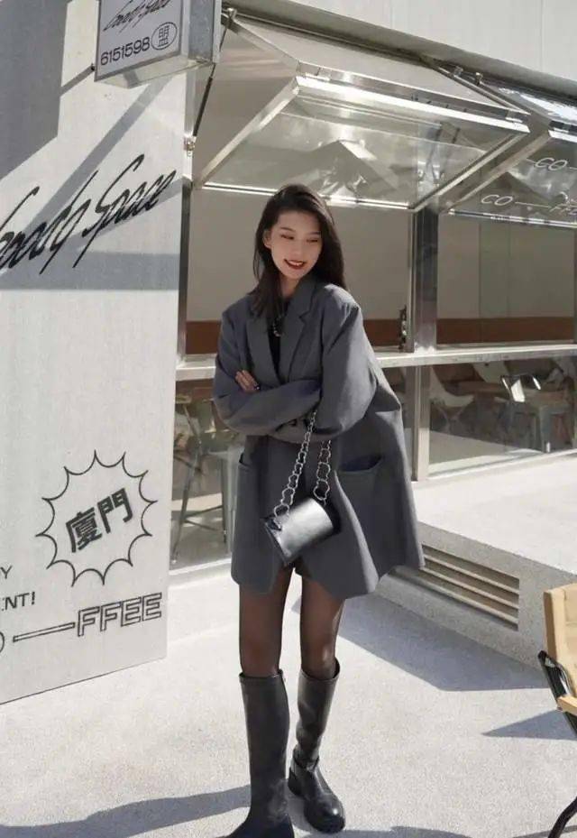 欧美达人街拍穿搭示范_明星穿搭街拍_周迅街拍穿搭图片裙子