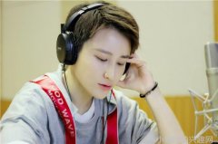 明星街拍谁是街头时尚的最佳代表