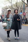 石库门下的时尚街拍上海时装周街拍