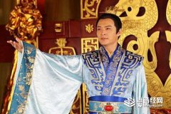春季时尚风潮轻松打造魅力女性穿搭
